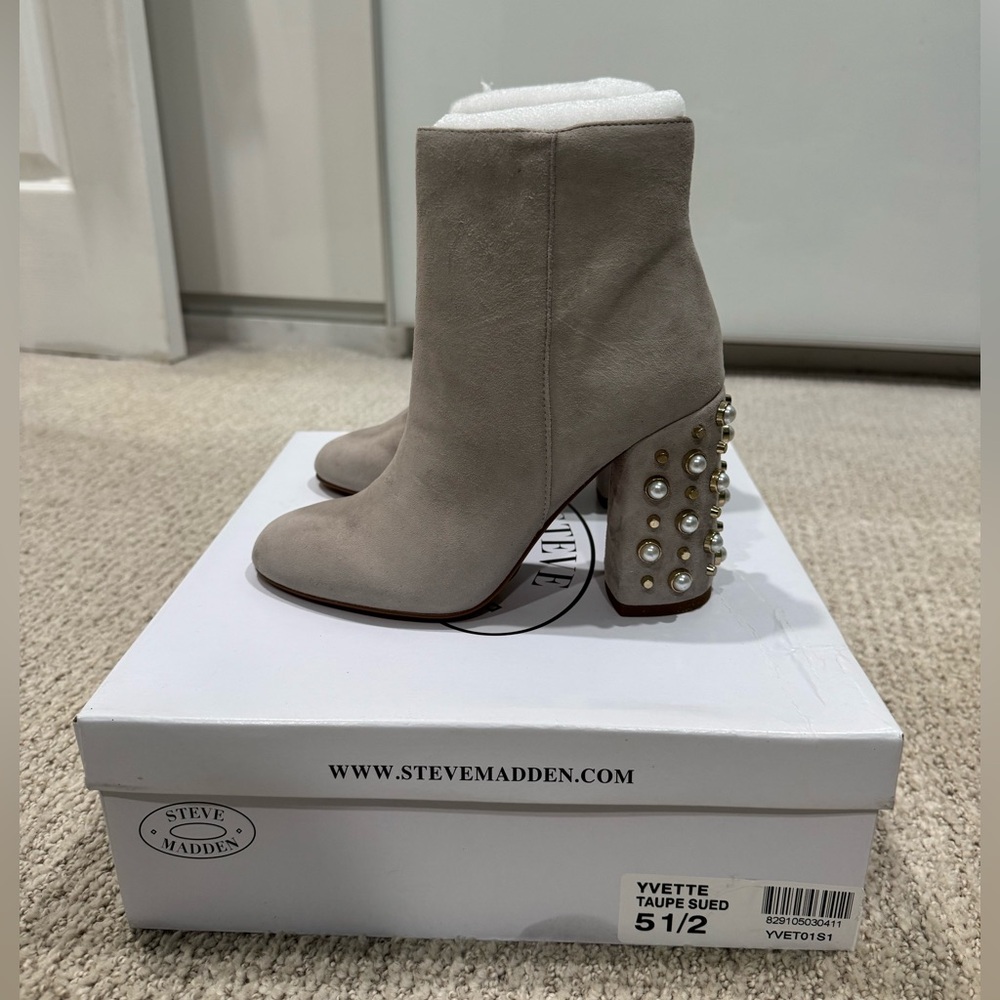 Suede Steve Madden Heel Boots Taupe